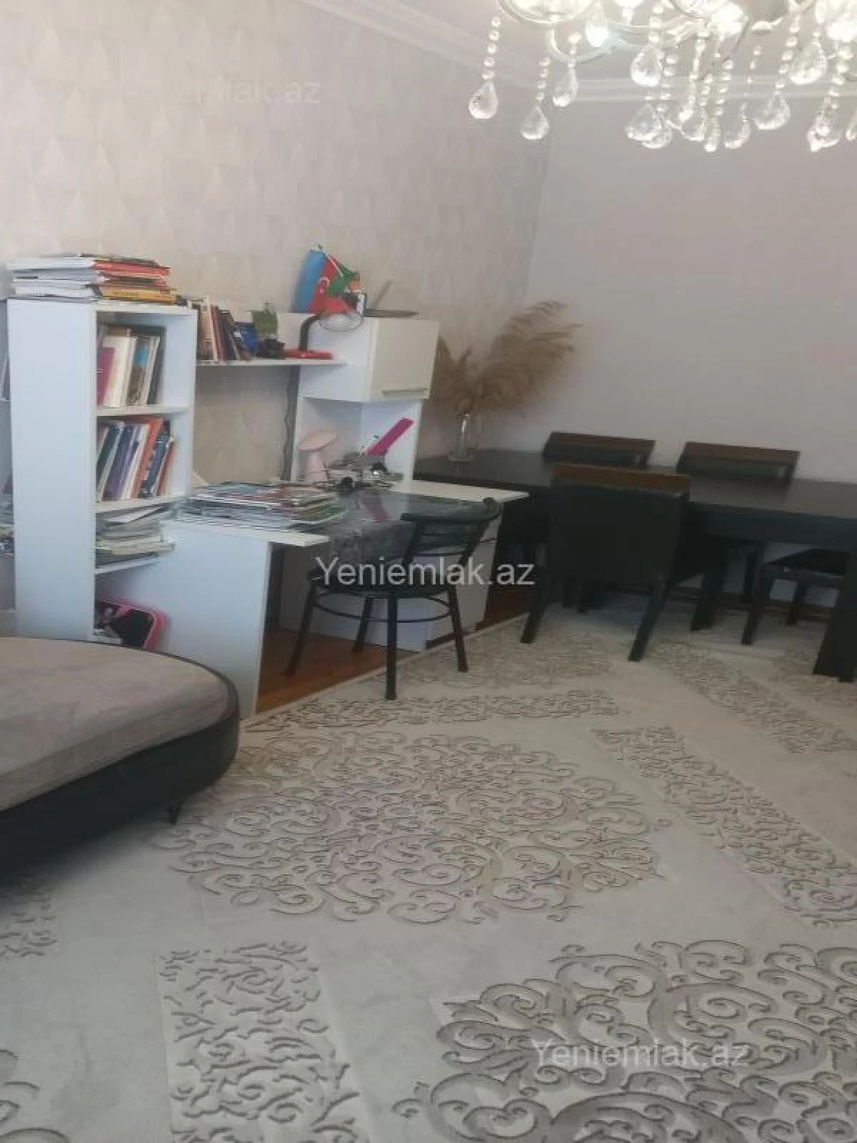 Satılır 2 otaqlı köhnə tikili 56 m²