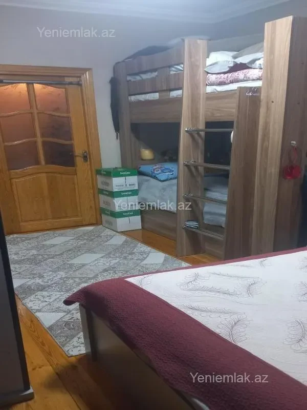 Satılır 2 otaqlı köhnə tikili 56 m²