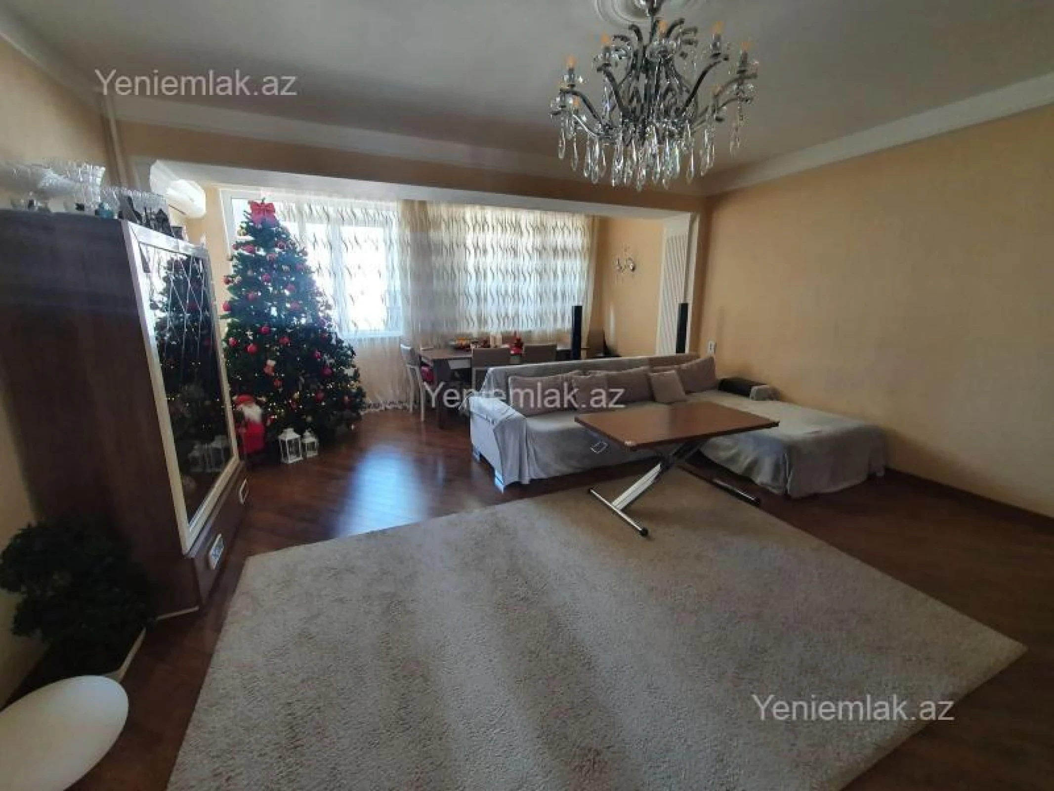 Satılır 3 otaqlı köhnə tikili 100 m²