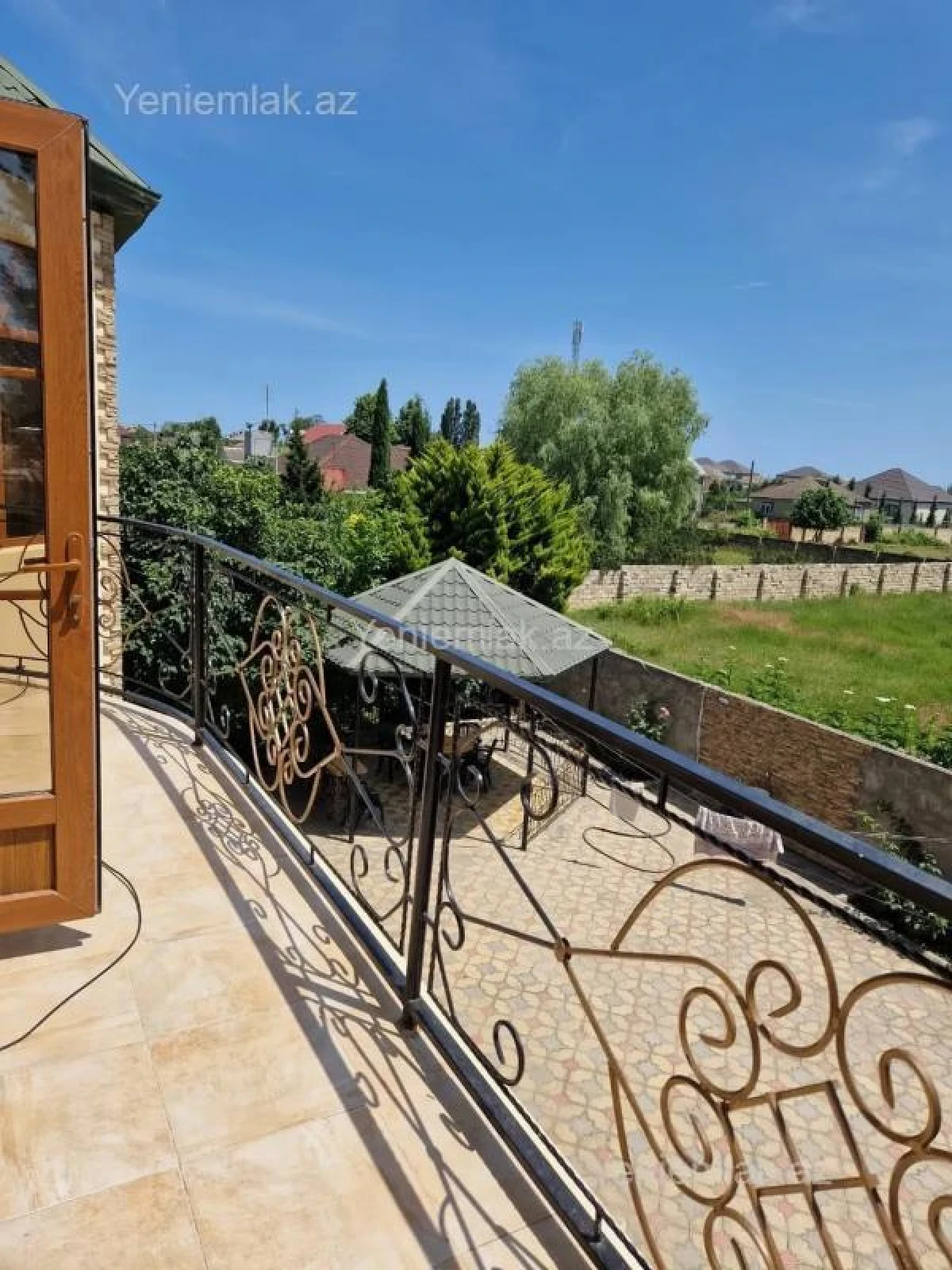 Satılır 4 otaqlı həyət evi 150 m²