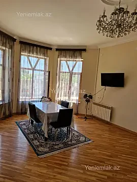 Satılır 4 otaqlı həyət evi 150 m²