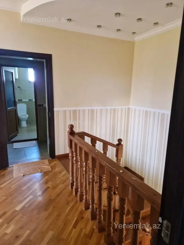 Satılır 4 otaqlı həyət evi 150 m²