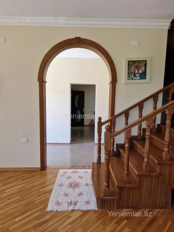 Satılır 4 otaqlı həyət evi 150 m²