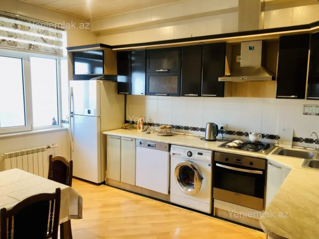 Satılır 3 otaqlı yeni tikili 103 m²