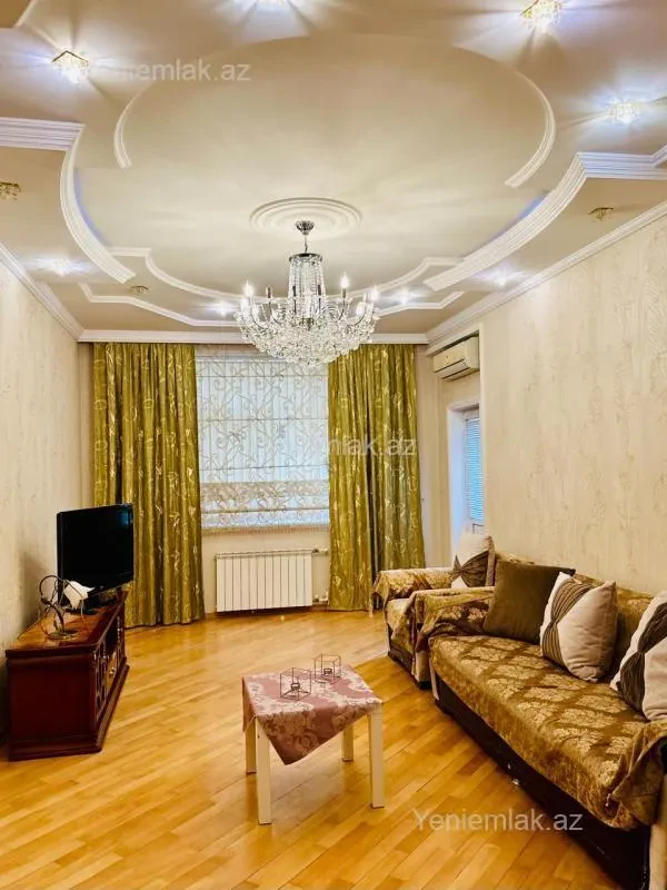 Satılır 3 otaqlı yeni tikili 103 m²