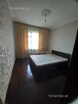 Satılır 2 otaqlı köhnə tikili 70 m²