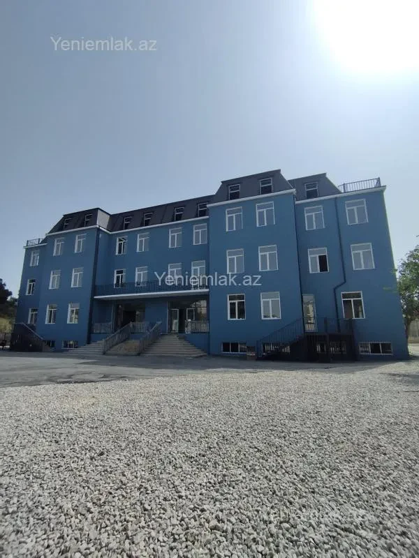 Satılır 16 otaqlı obyekt 5000 m²