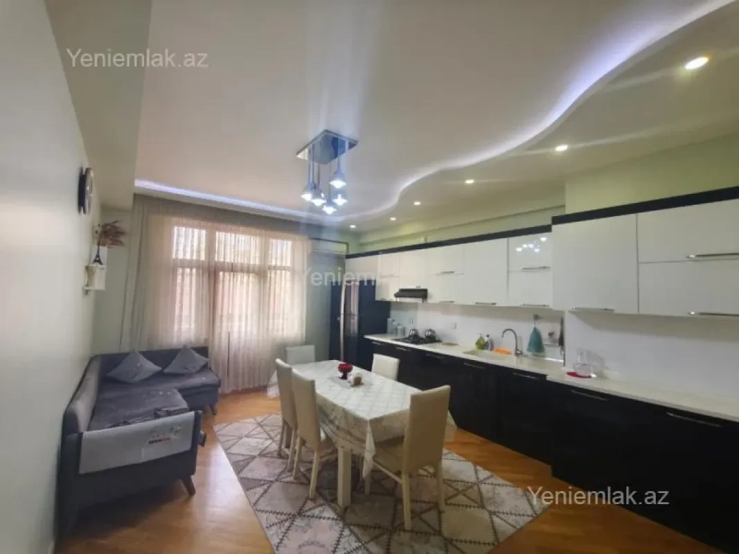Satılır 3 otaqlı yeni tikili 137 m²