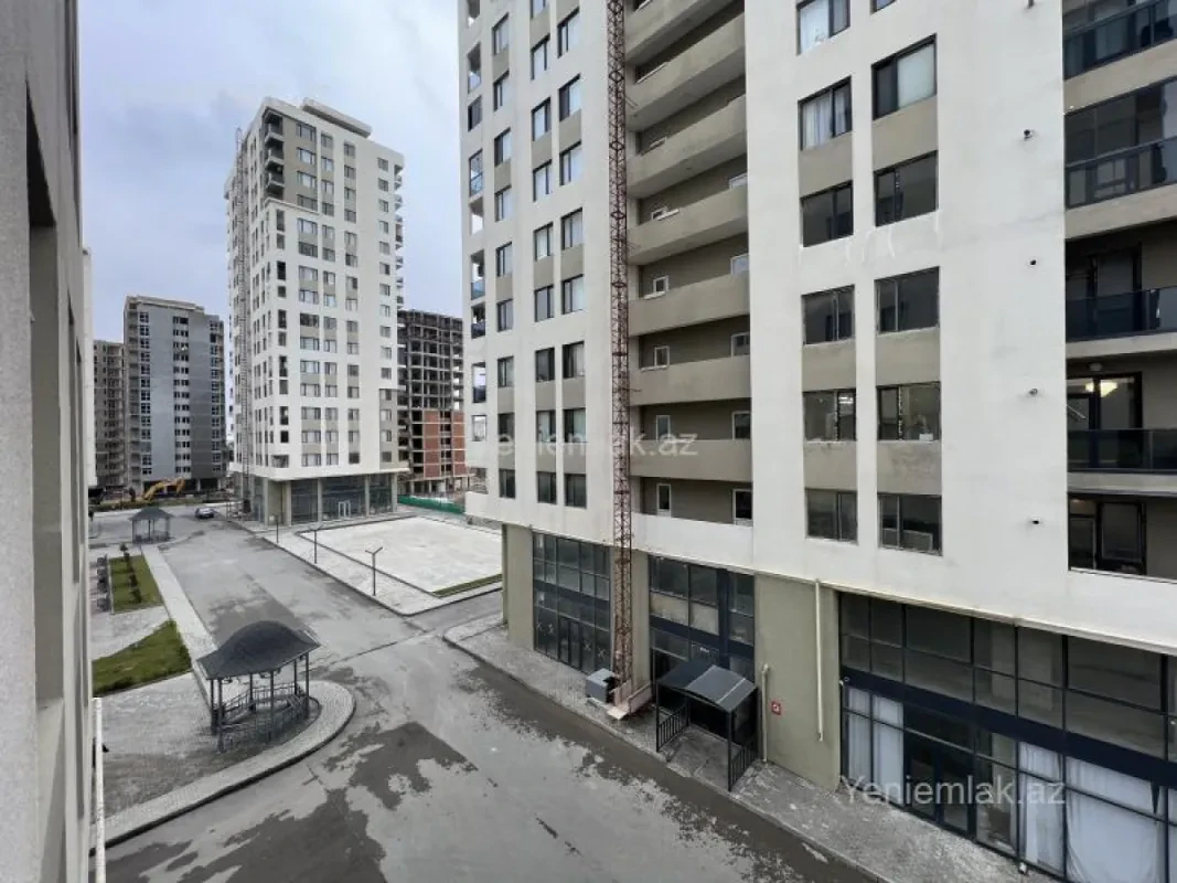 Satılır 2 otaqlı yeni tikili 70 m²