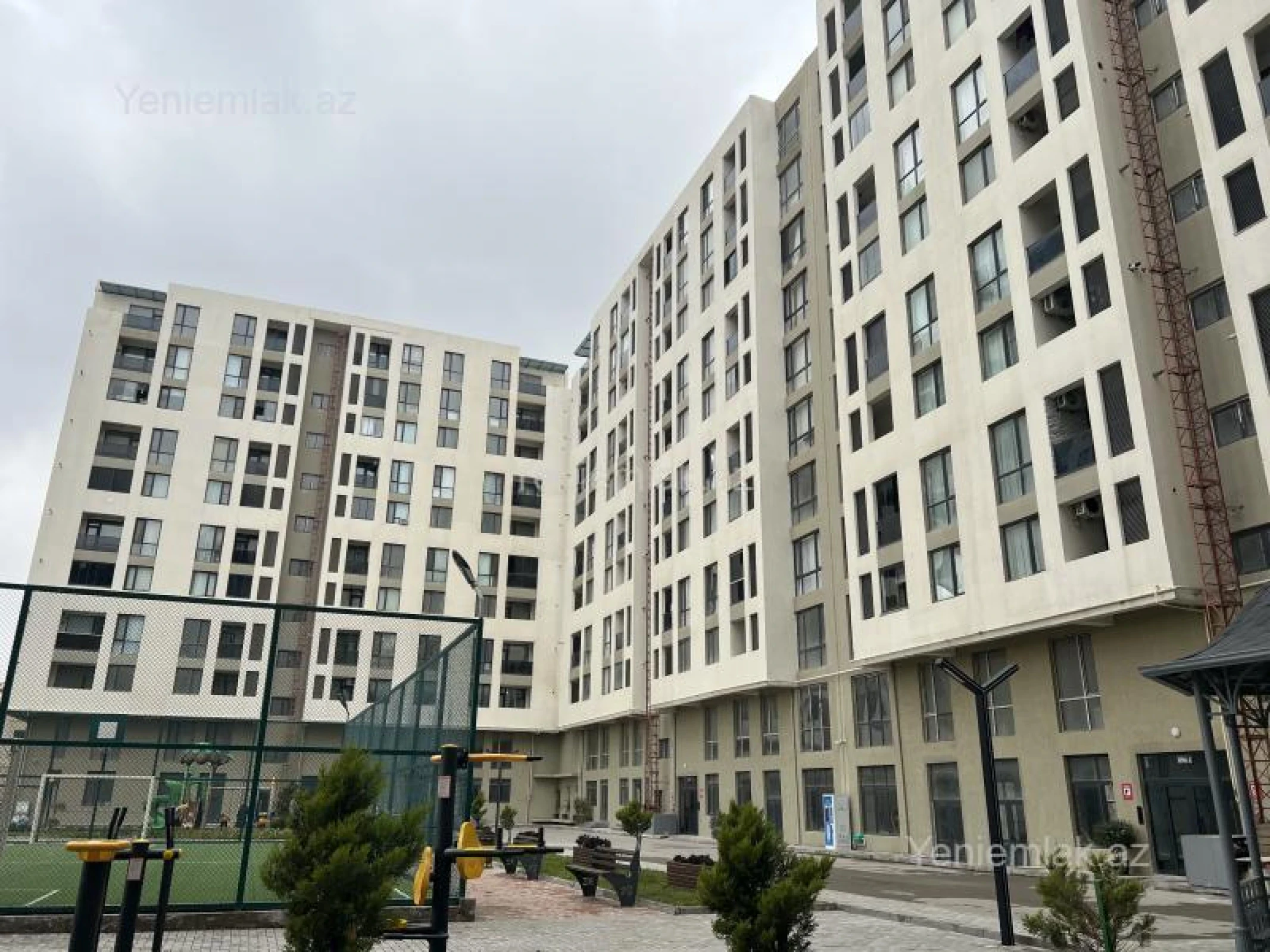 Satılır 2 otaqlı yeni tikili 70 m²