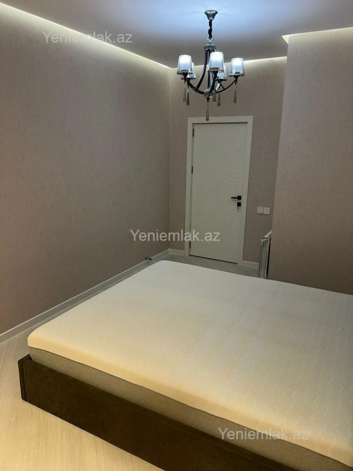 Satılır 2 otaqlı yeni tikili 70 m²