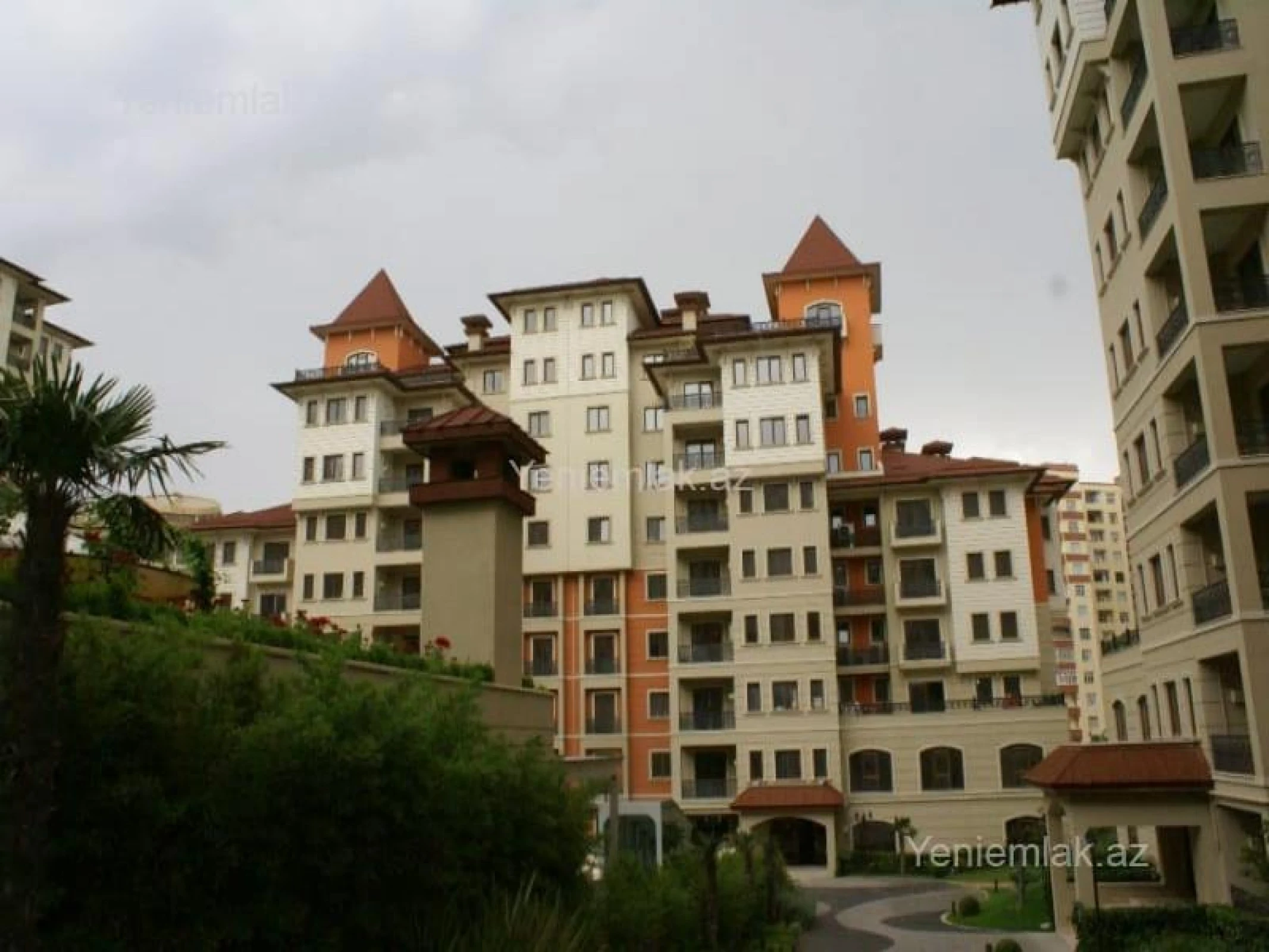 Satılır 5 otaqlı yeni tikili 535 m²