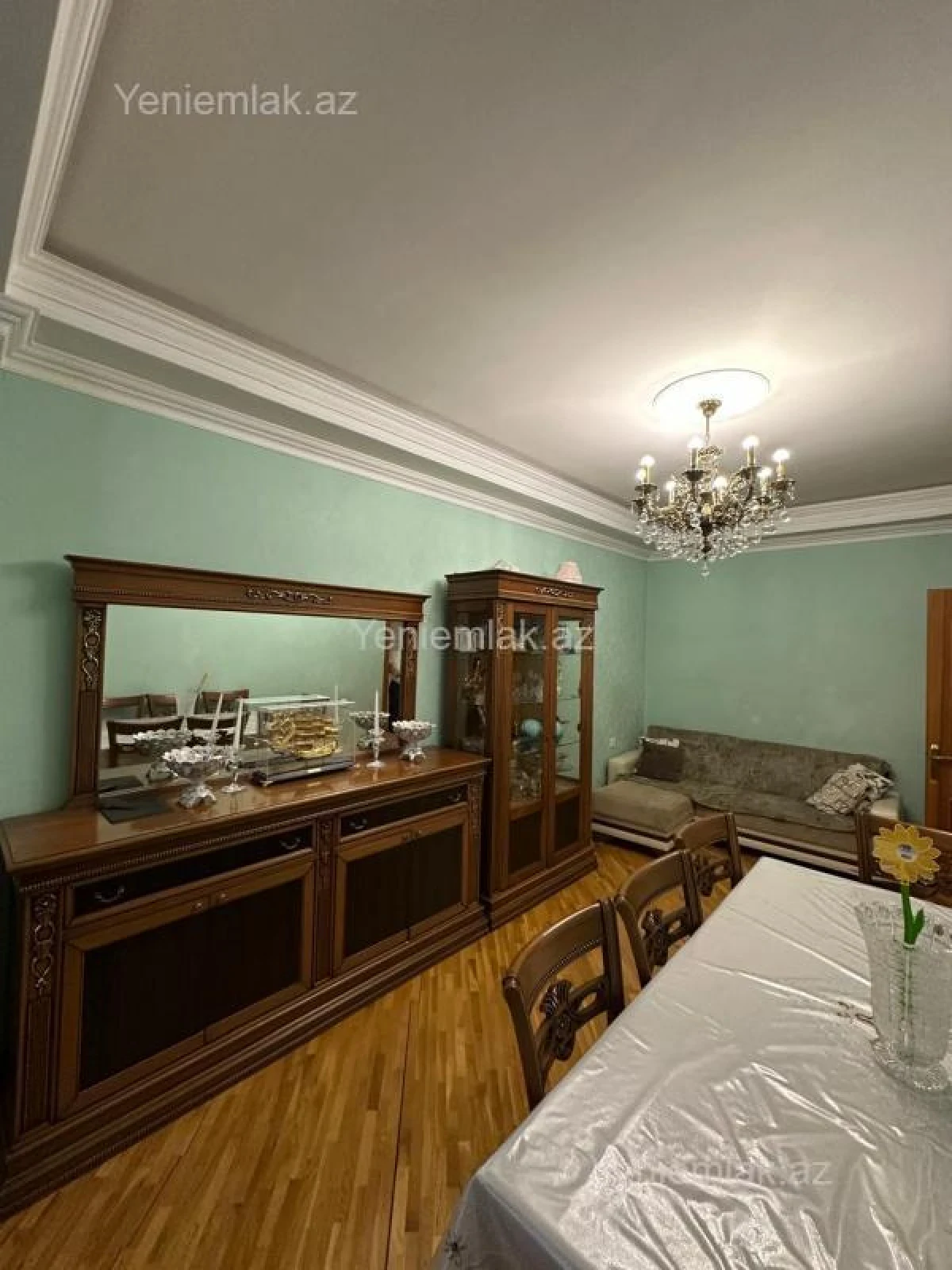 Satılır 3 otaqlı yeni tikili 90 m²
