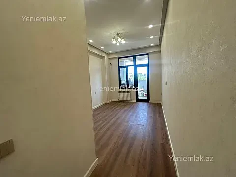 Satılır 3 otaqlı yeni tikili 133 m²