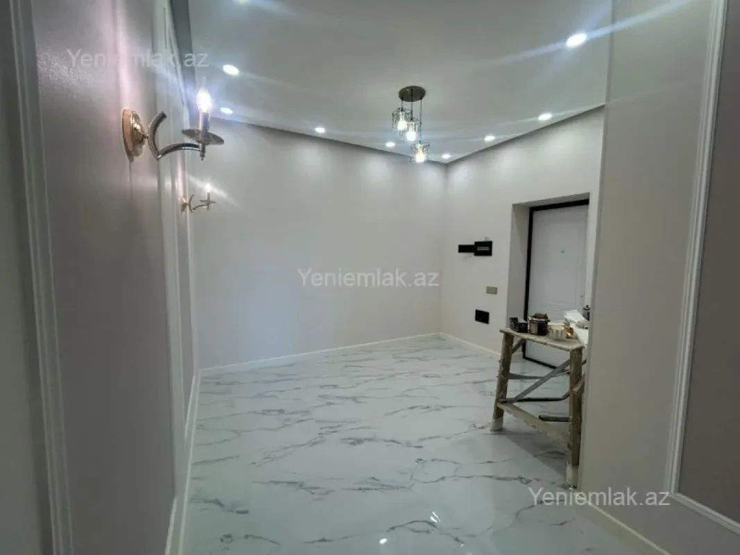 Satılır 3 otaqlı yeni tikili 133 m²