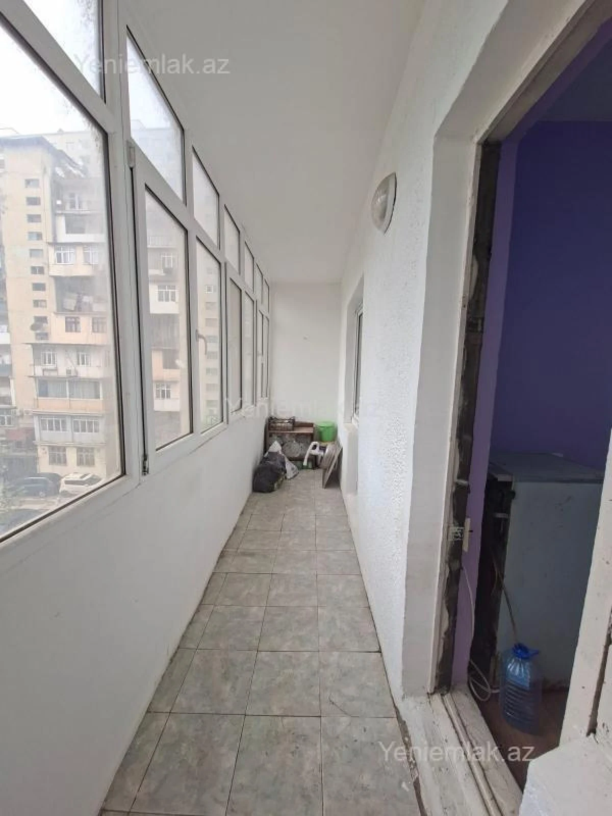 Satılır 4 otaqlı köhnə tikili 110 m²
