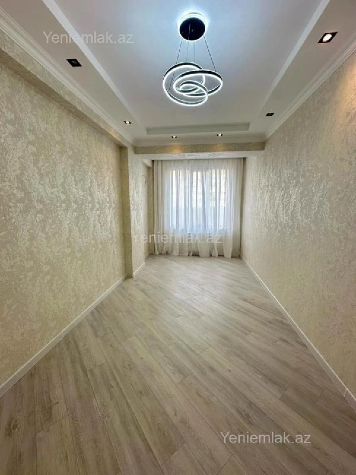 Satılır 3 otaqlı yeni tikili 88 m²