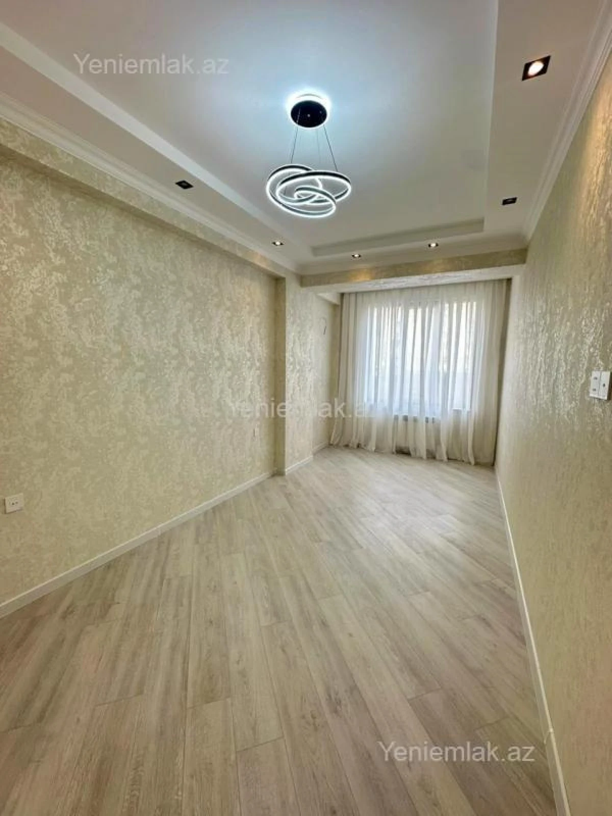 Satılır 3 otaqlı yeni tikili 88 m²