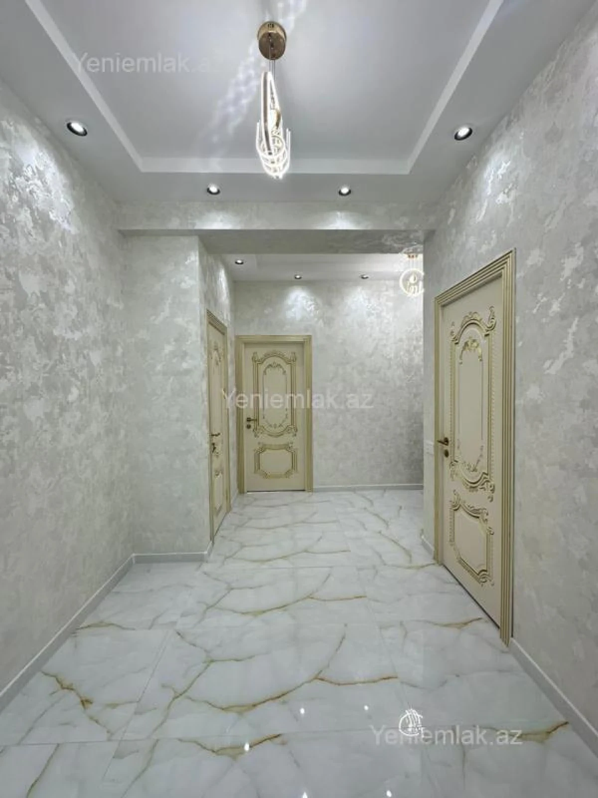 Satılır 3 otaqlı yeni tikili 88 m²