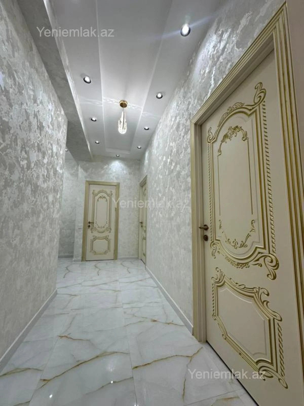 Satılır 3 otaqlı yeni tikili 88 m²