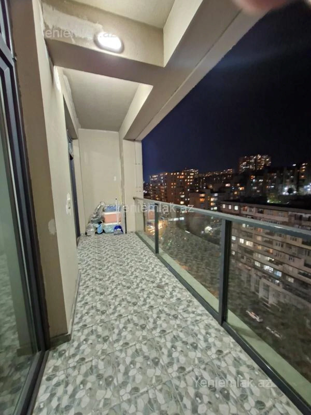 Satılır 3 otaqlı yeni tikili 127 m²