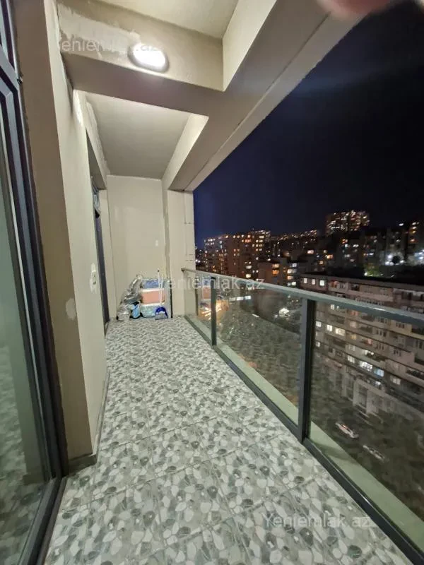 Satılır 3 otaqlı yeni tikili 127 m²