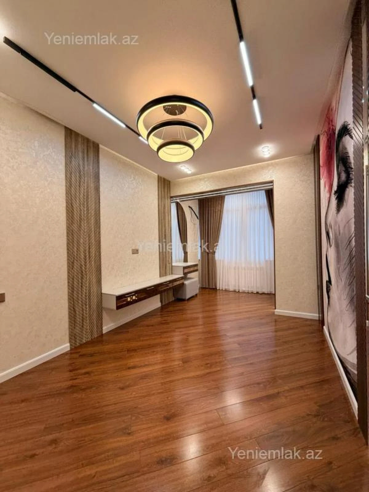 Satılır 2 otaqlı yeni tikili 85 m²