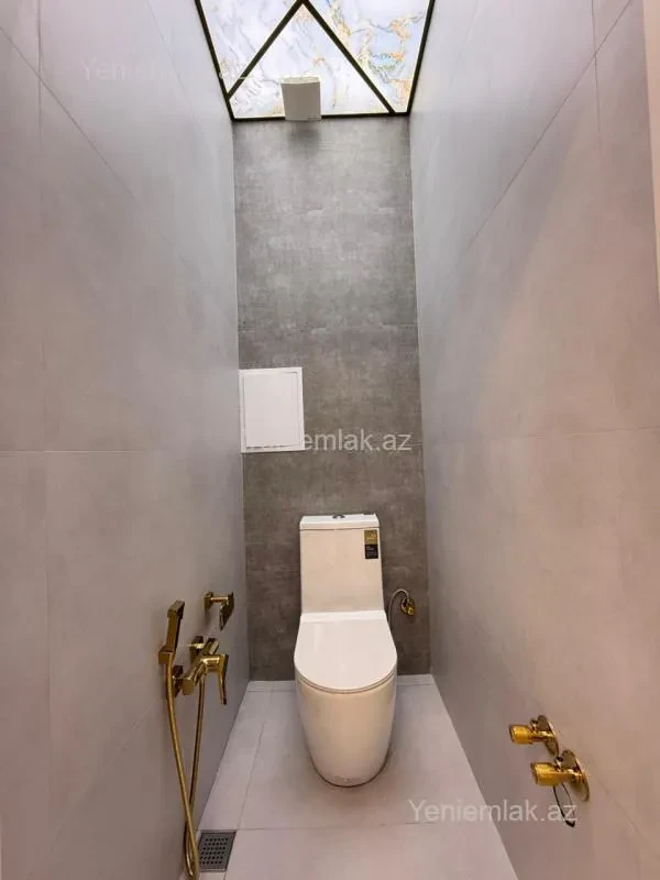 Satılır 2 otaqlı yeni tikili 85 m²