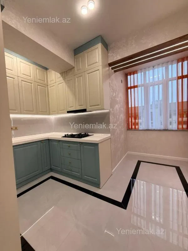 Satılır 2 otaqlı yeni tikili 85 m²