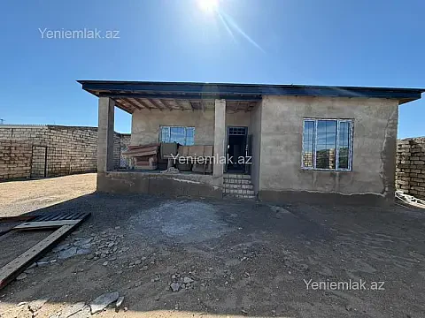 Satılır 4 otaqlı həyət evi 110 m²
