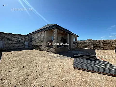 Satılır 4 otaqlı həyət evi 110 m²