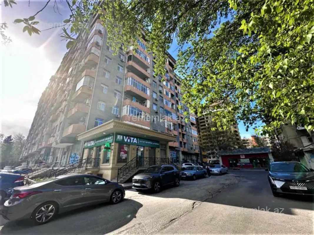 Satılır 3 otaqlı yeni tikili 75 m²