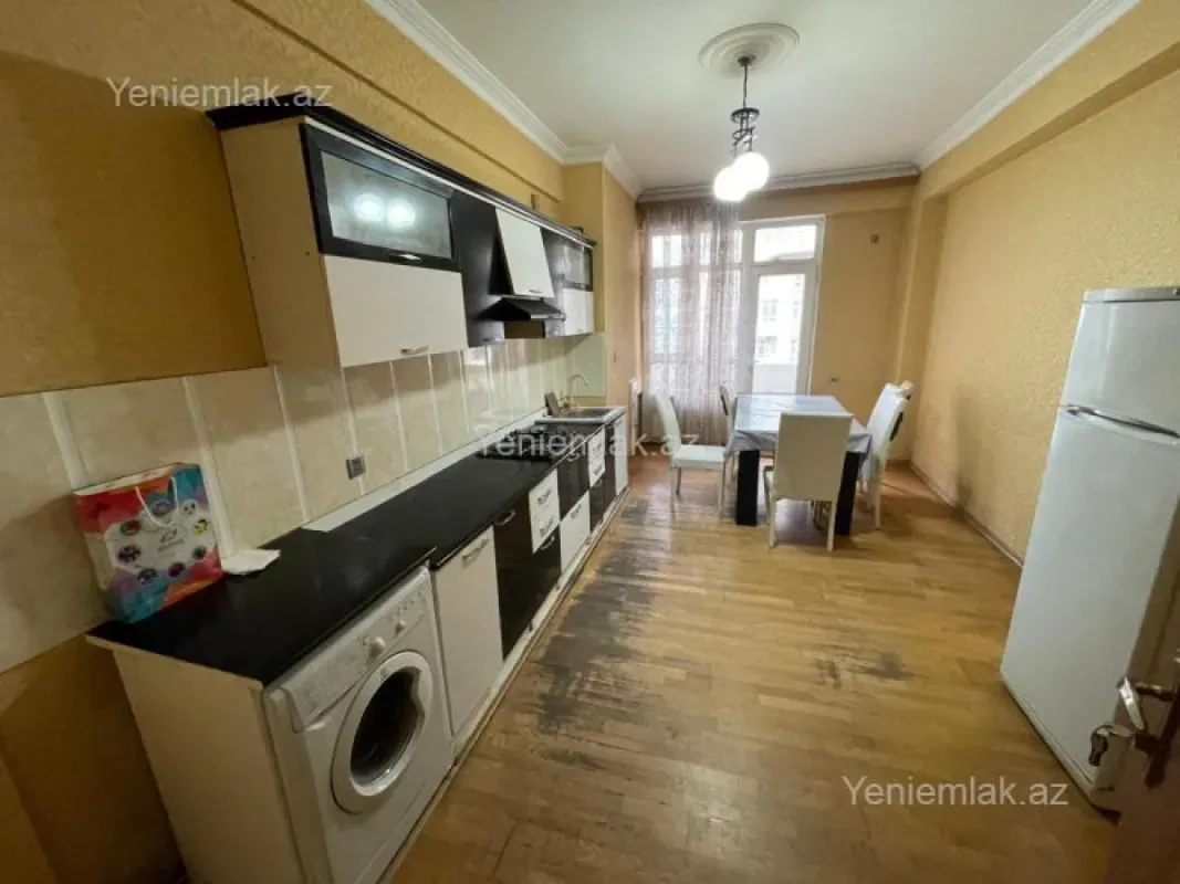 Satılır 3 otaqlı yeni tikili 126 m²