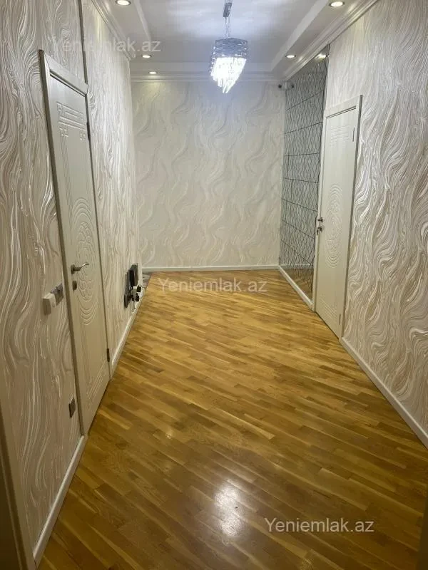 Satılır 4 otaqlı yeni tikili 158 m²