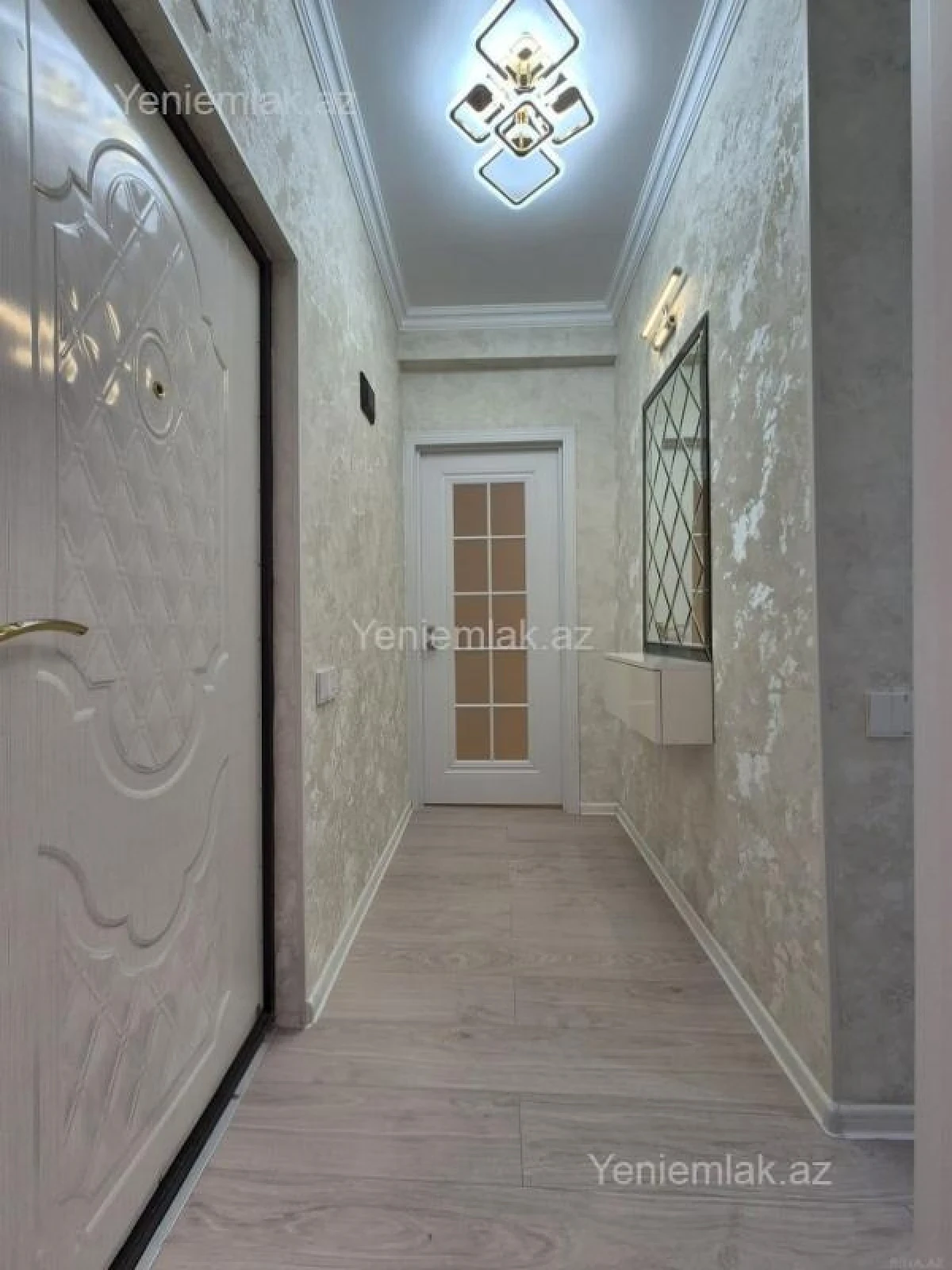 Satılır 2 otaqlı köhnə tikili 50 m²