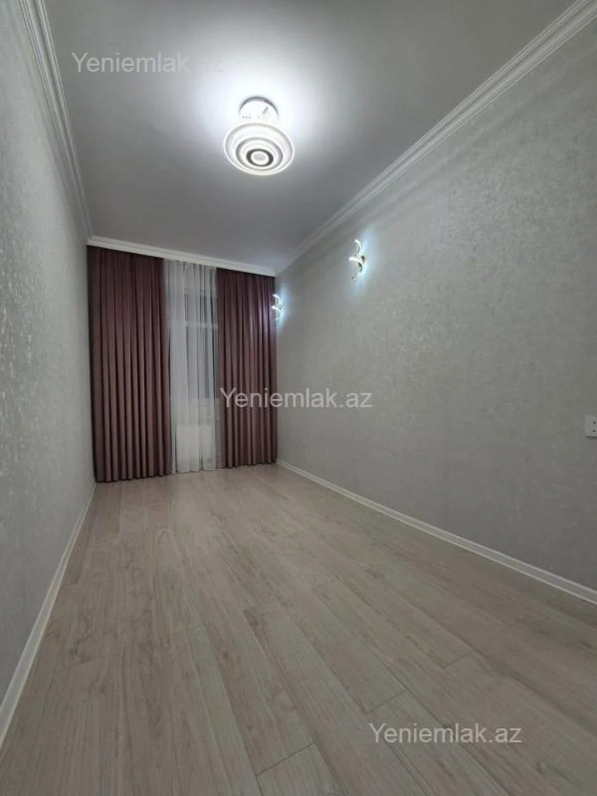 Satılır 2 otaqlı köhnə tikili 50 m²