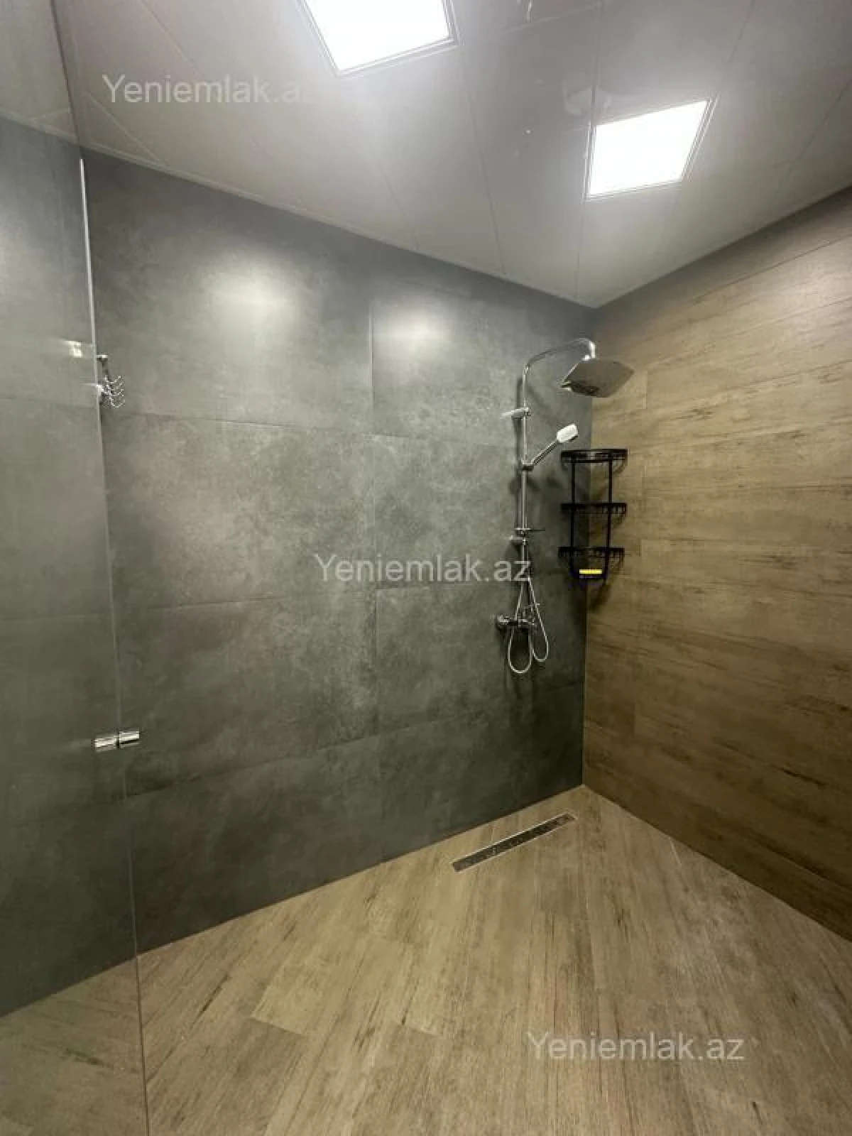 Satılır 3 otaqlı yeni tikili 95 m²