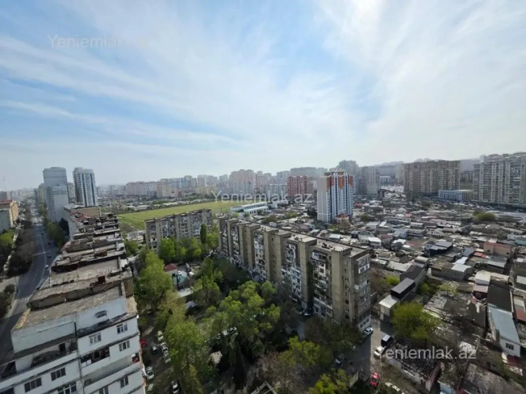 Satılır 4 otaqlı yeni tikili 300 m²