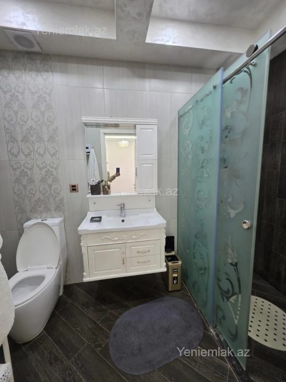 Satılır 4 otaqlı yeni tikili 300 m²