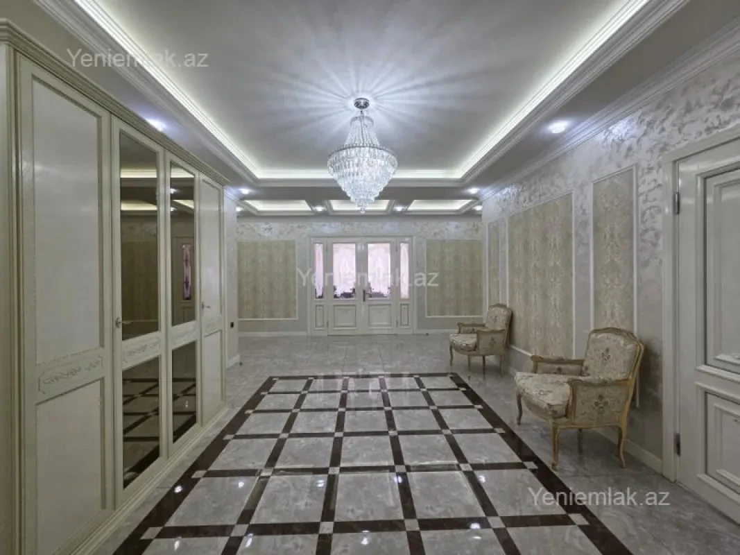 Satılır 4 otaqlı yeni tikili 300 m²