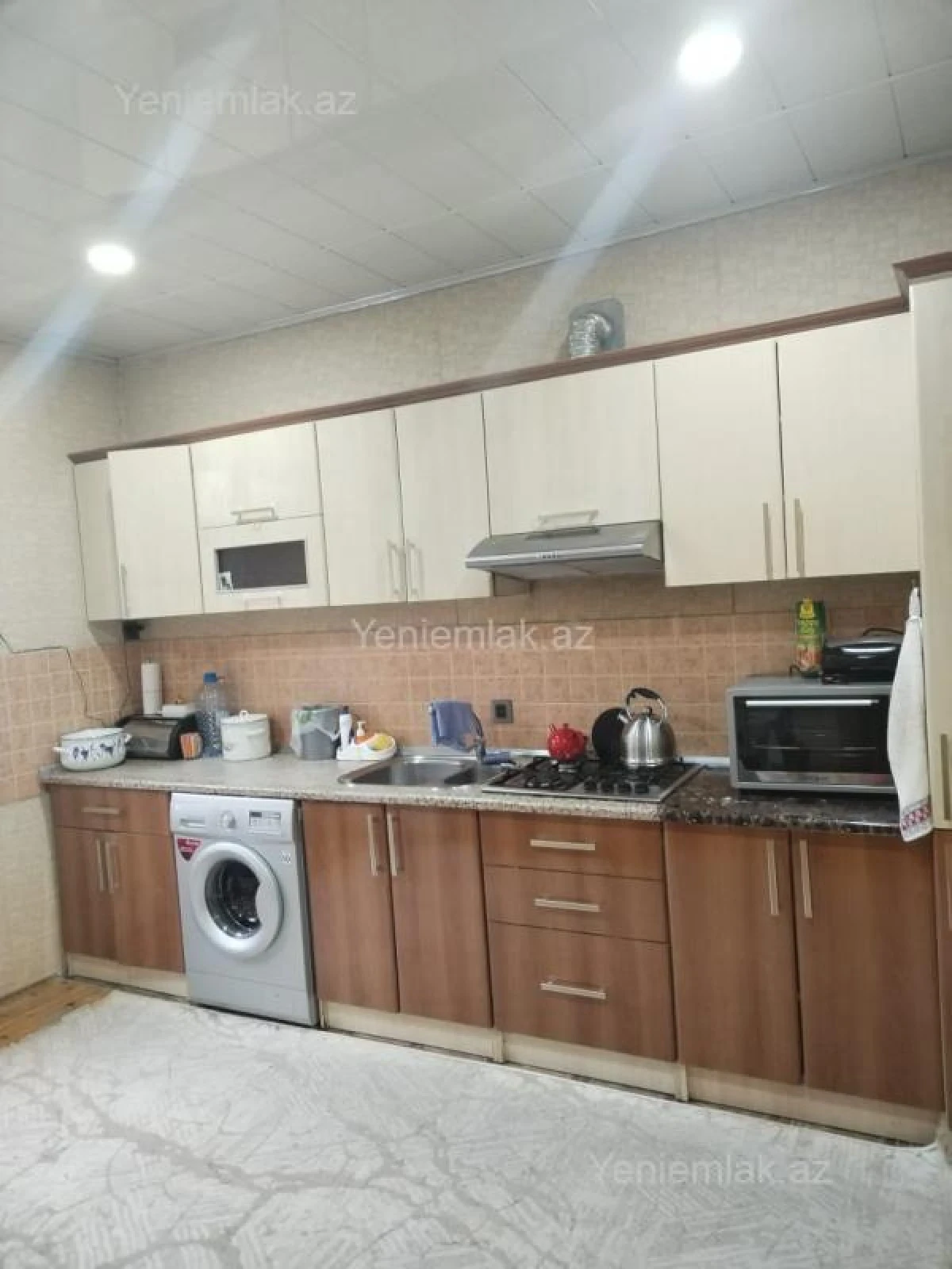 Satılır 4 otaqlı həyət evi 190 m²