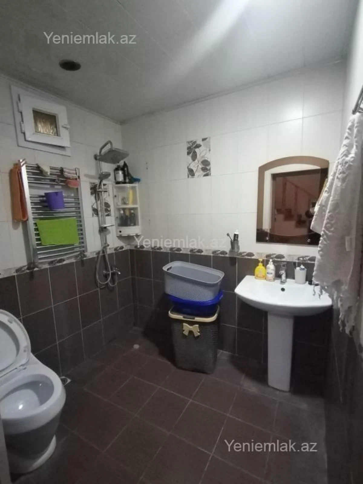 Satılır 4 otaqlı həyət evi 190 m²