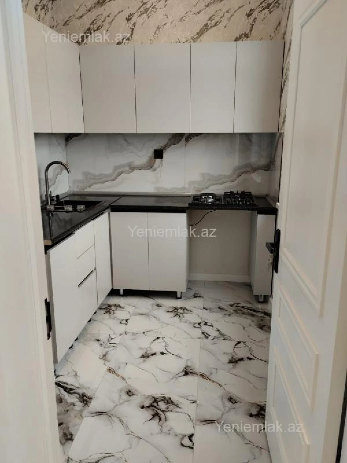 Satılır 2 otaqlı yeni tikili 54 m²