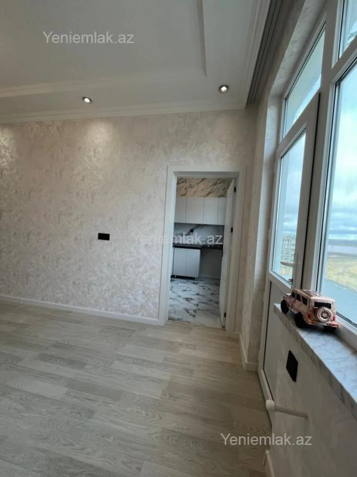 Satılır 2 otaqlı yeni tikili 54 m²