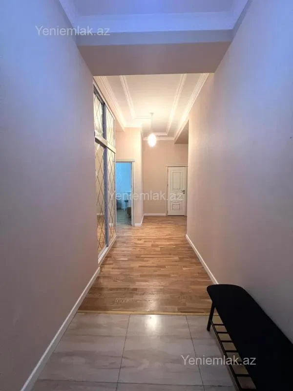 Satılır 3 otaqlı yeni tikili 98 m²