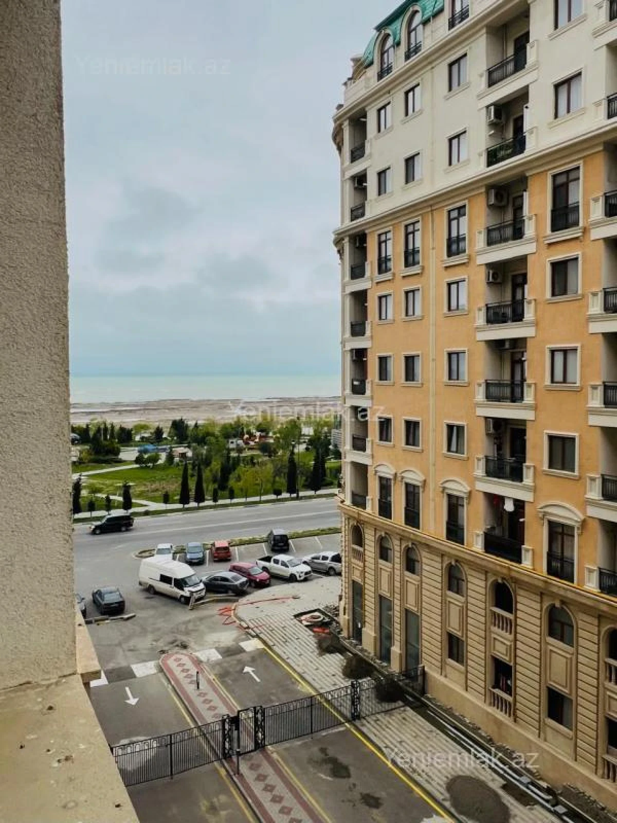 Satılır 3 otaqlı yeni tikili 98 m²