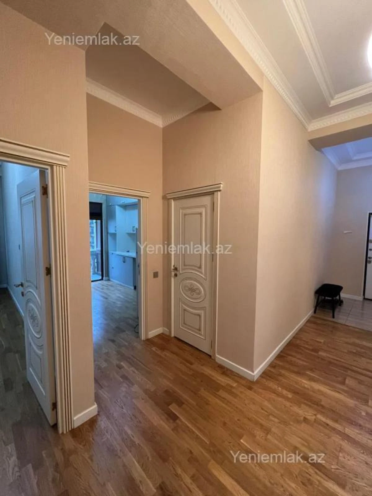 Satılır 3 otaqlı yeni tikili 98 m²