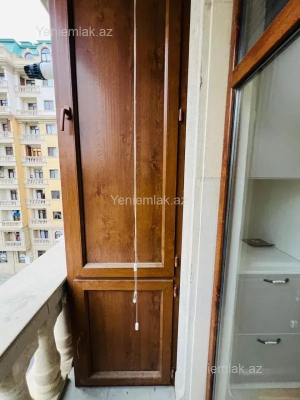 Satılır 3 otaqlı yeni tikili 98 m²