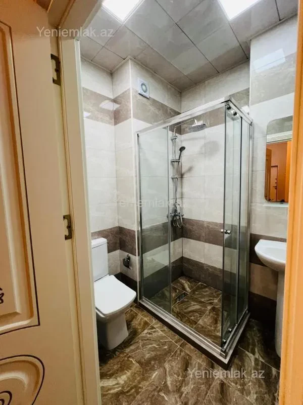Satılır 3 otaqlı yeni tikili 98 m²
