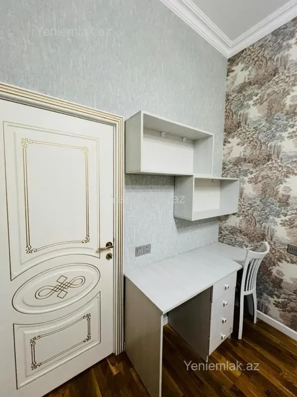 Satılır 3 otaqlı yeni tikili 98 m²